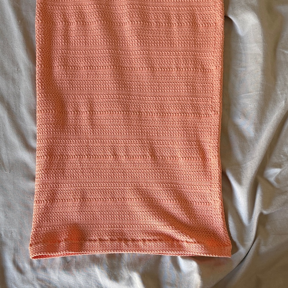 Sunday Best Coral Halter Mini Textured Dress Size Medium - Picture 3 of 7